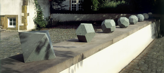p930236